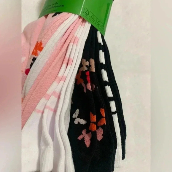 KATE SPADE CREW  SOCKS NEW - Picture 5 of 8